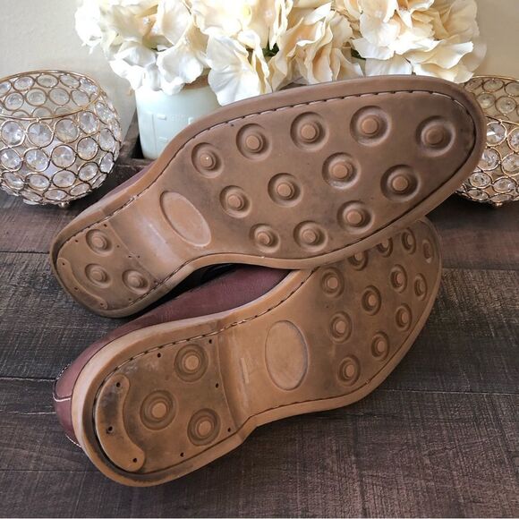 Donald Pliner Leather Loafers - Picture 7 of 9